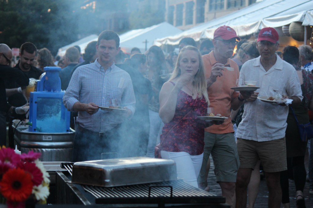 Pike Market’s Sunset Supper Was Overwhelming and Delicious