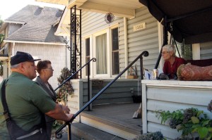 Socialist Workers Party presidential candidate Alyson Kennedy on the campaign trail in Everett. Photo courtesy Edwin Fruit.