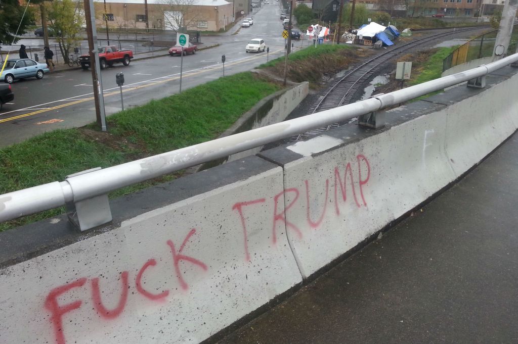 Olympia Protesters Block Fracking Train