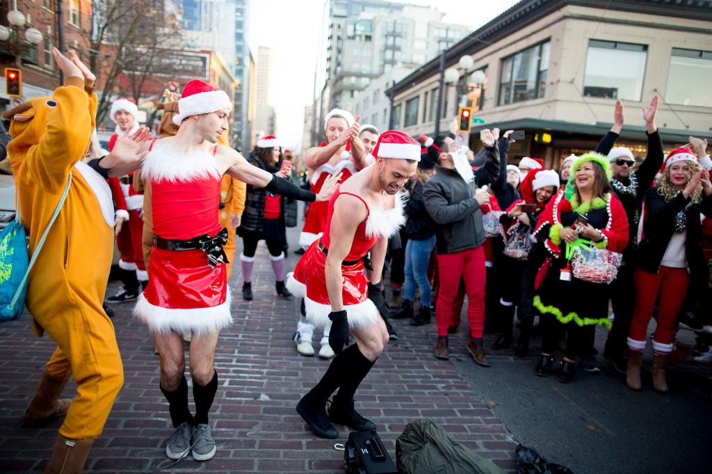 The Many Santas (And Frosties) Of SantaCon
