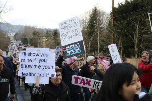 A rally at Rep. David Reichert&rsquo;s Issaquah office. Photo by Nicole Jennings/Issaquah Reporter