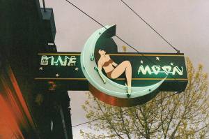 Blue Moon Celebrates 83 Years of Community, Beer, and Song