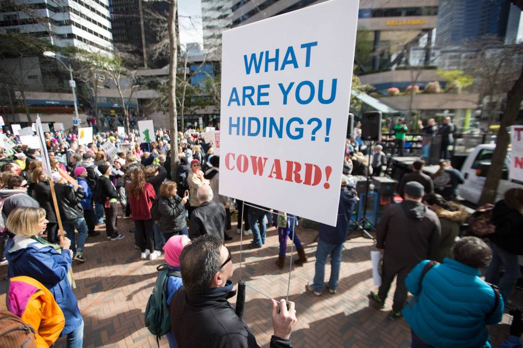 ‘We Care and We’re Aware’: More than 1,000 March Demanding Trump’s Tax Returns