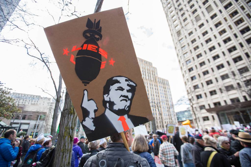 ‘We Care and We’re Aware’: More than 1,000 March Demanding Trump’s Tax Returns