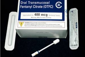 A prescription fentanyl &ldquo;lollipop.&rdquo; Photo by Crohnie via Wikimedia Commons