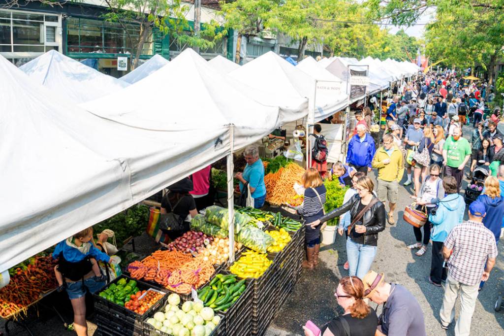 The Ballard Farmers Market. Photo by Alabastro Photography