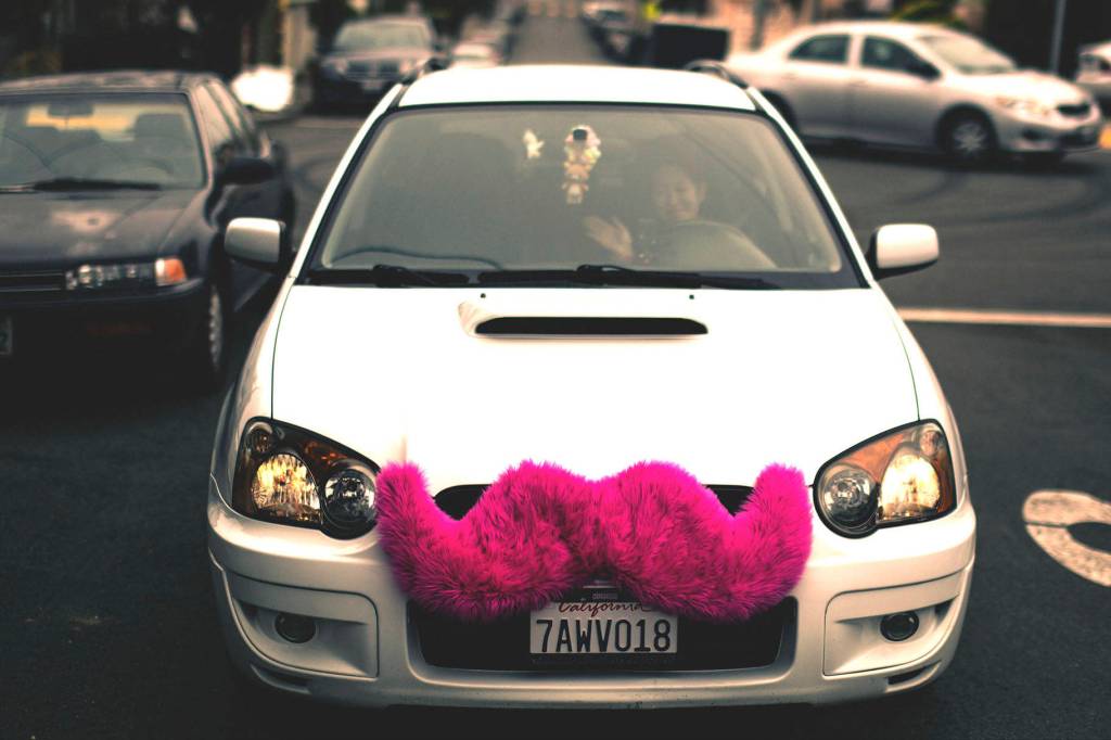 The Lyft mustache. Photo by Alfredo Mendez, Flickr Creative Commons
