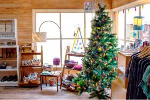 The Gas Station That Turned Into a Holiday Shopping Destination