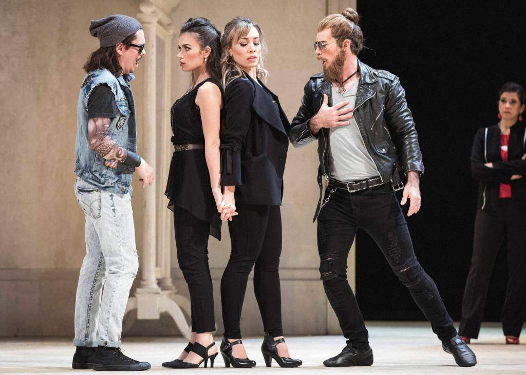 Tuomas Katajala, Ginger Costa-Jackson, Marina Costa-Jackson, Craig Verm, and Laura Tatulescu (left to right) in <em>Così fan tutte</em>. Photo by Philip Newton