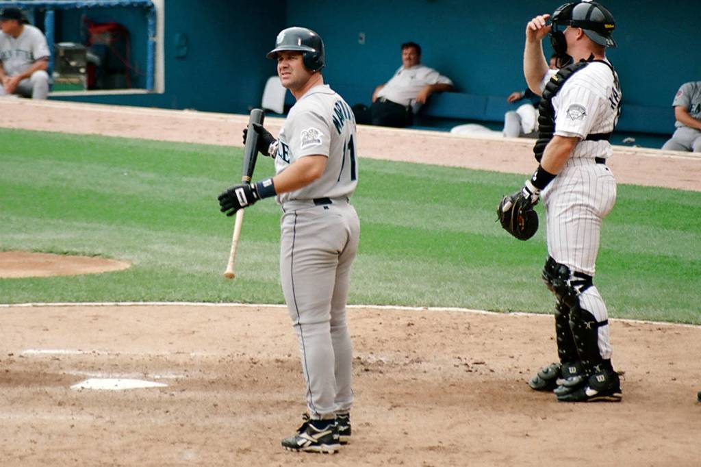 Edgars still waiting… (Photo by clare_and_ben/Flickr)