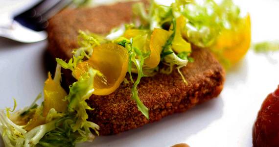 Joli’s French Twist in Phinney Ridge