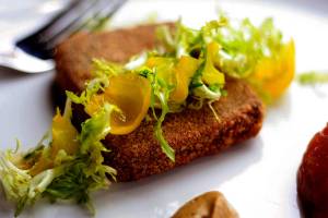 Joli’s French Twist in Phinney Ridge