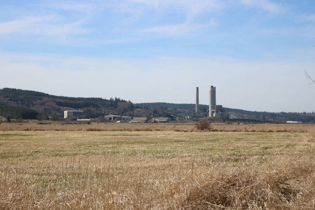 The Centralia Power Plant as seen from the west. It is owner by TransAlta which used to have a nearby coal mine which was shut down in 2006. The power plant is scheduled to shut down by 2025 and supplies power to Puget Sound Energy and the Eastside. Photo by Aaron Kunkler