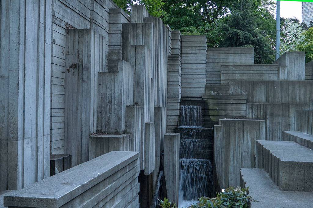 Freeway Parks urban waterfalls. Photo by Keiko DeLuca