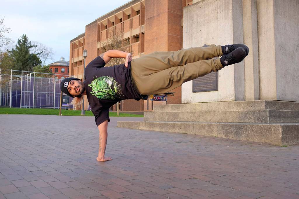 Mike Majinn ONeal performs at Northwest New Works Festival. Photo courtesy On the Boards