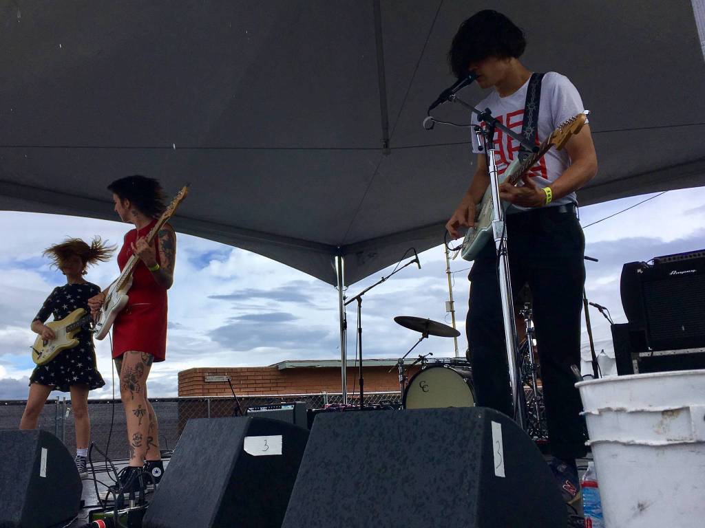 Jo Passed mastering the hair whip at SPF30. Photo by Seth Sommerfeld