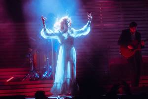 Florence + The Machine brings its ethereal sound to KeyArena. Photo by Lillie Eiger