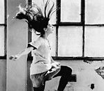 A dancer in Rosas Danst Rosas.