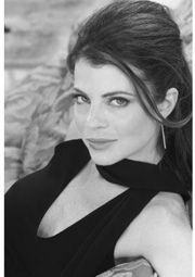 Babe watch: Yasmine Bleeth of Titans.