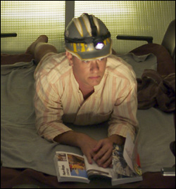 Hanks' Viktor Navorski bones up on his English.