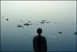 Kimsooja's Laundry Woman.