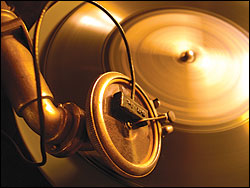 Climax Golden Twins' Talking Machine.