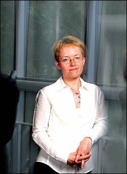 Melanie Matthews: refocusing the Empty Space.