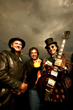 Run, don't walk, to see Os Mutantes.