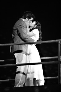 Doomed lovers in a rush.