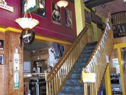 Ozzie's $10 Steak in the Dark