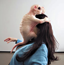 A detail from Piccininis The Embrace (2005).