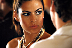 Eva Mendes tempts Phoenix.
