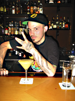 Pearadactyl at 611 Supreme