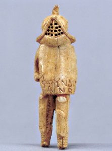 A knife handle thats like a Klee sketch.