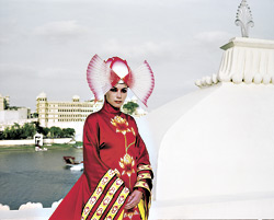 The Fall, with Justine Waddell, is all spectacle.