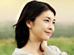 Nakatani in more glamorous mode.