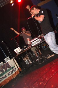 Rudy & the Rhetoric:Spook the beat.