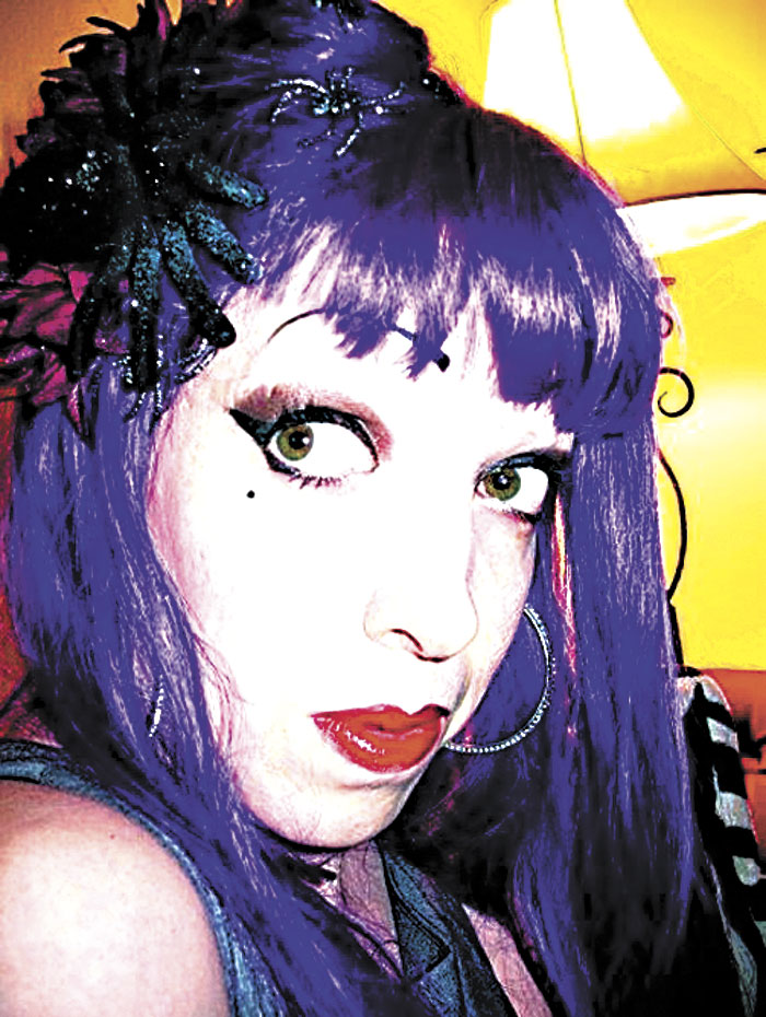 Warhols lens would have loved Violet.