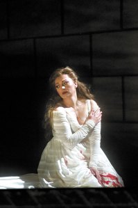 Attention magnet Walewska as Judith: Dont open the door!