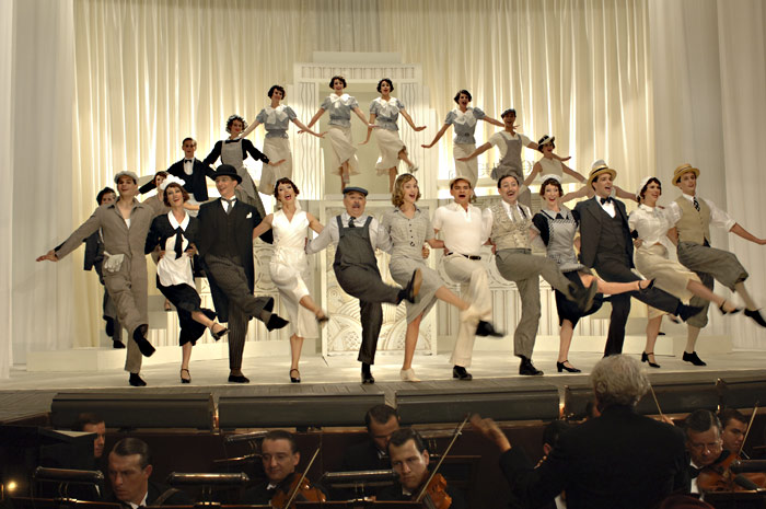 Hey, gang, lets put on a show!