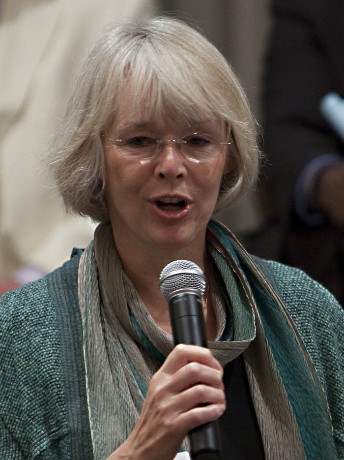 Sally Bagshaw: The Sneaky Grandma