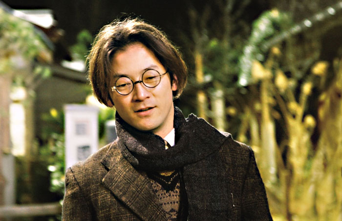 Asano tries to help the fractured family.