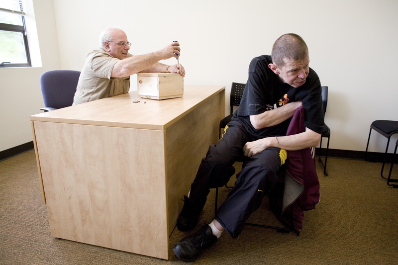 For unknown reasons, Keys' attention span has been limited to a few minutes.