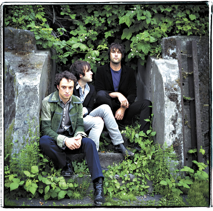 The Blakes prepare to leave The Shire. The Ring must be destroyed!