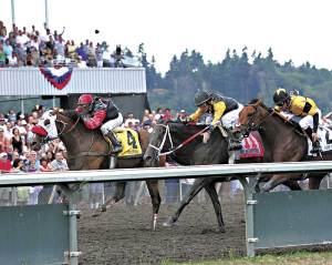 Last years Longacres Mile winner Wasserman (No. 4) is back to defend his title.