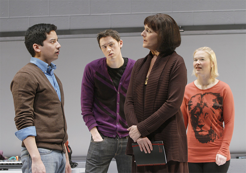 Thone (center) and company: Schtickiness.