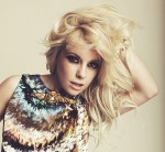 Glamour queen Little Boots.