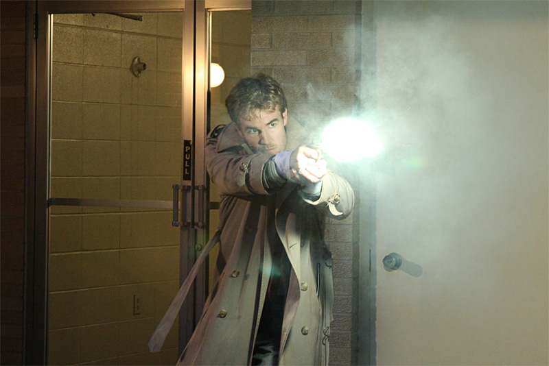 Van Der Beek: Tourist with a gun.