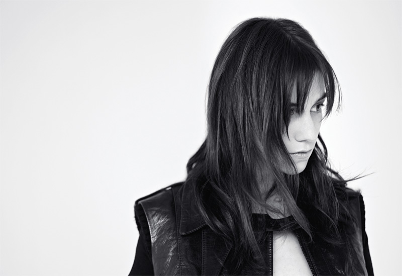 Lady, step inside my Hyundai.