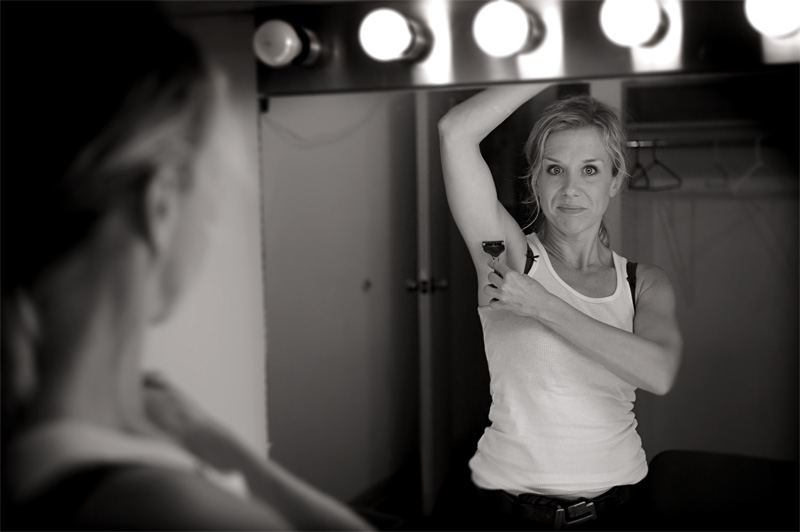 Attention, armpit fetishists: Weedman does not actually shave onstage.